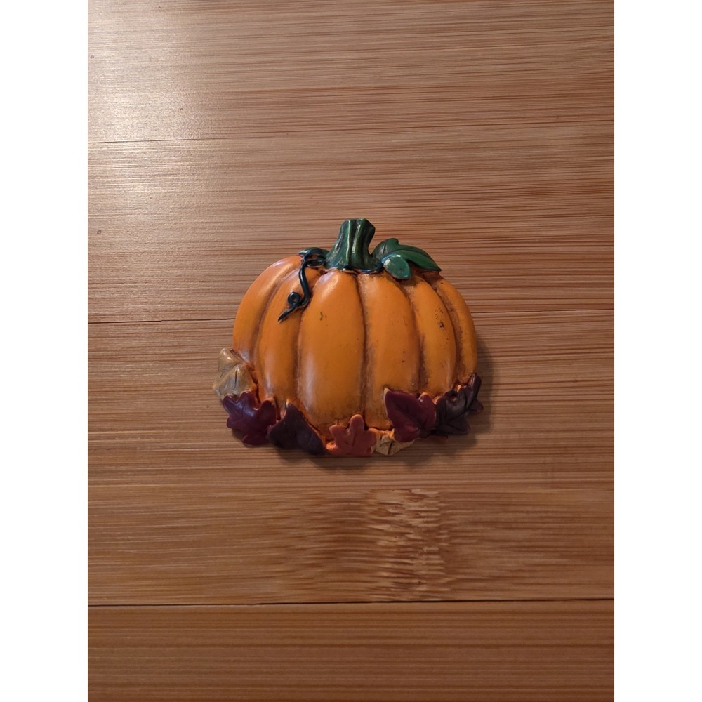 Vintage Pumpkin Brooch Pin Halloween Fall Autumn Leaves Papel Giftware